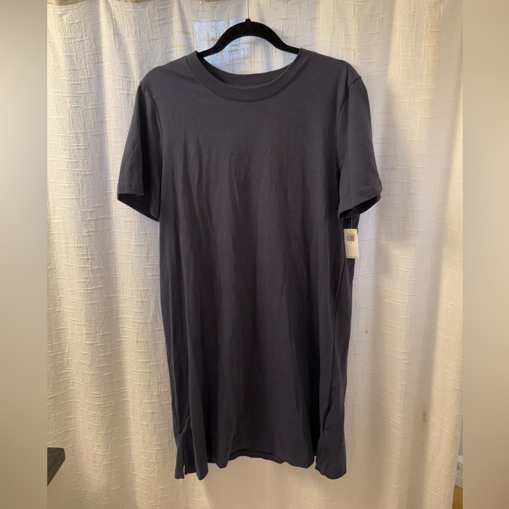 NWT navy t-shirt dress